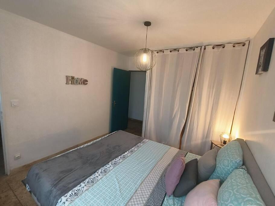 L'Escala Arles Centre Apartment ภายนอก รูปภาพ